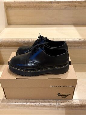 Dr. Martens Leather Shoes (unisex)